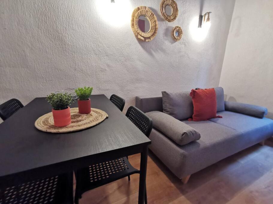 Centre Ville Montpellier - Appartement Au Coeur De L'Ecusson Dış mekan fotoğraf