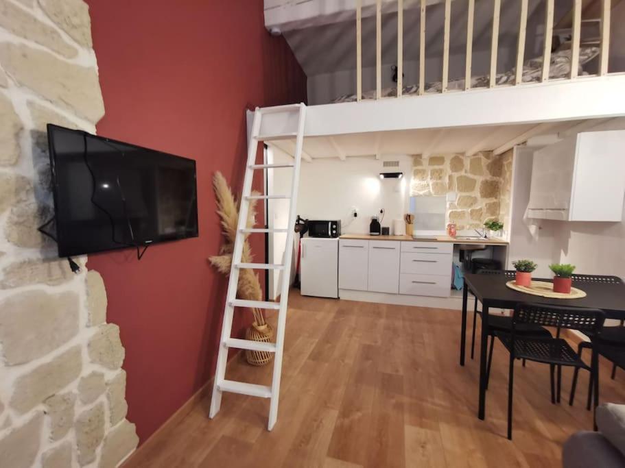 Centre Ville Montpellier - Appartement Au Coeur De L'Ecusson Dış mekan fotoğraf